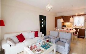 Seaside Family House